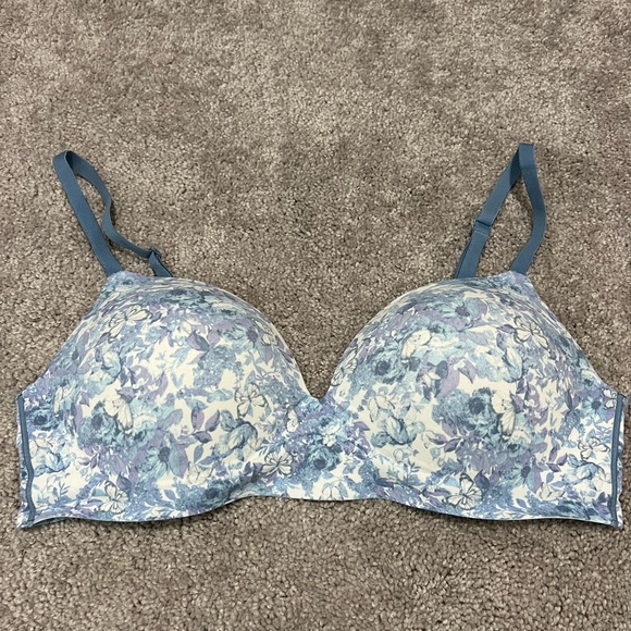 Victoria Secret bra - Picture 1 of 3